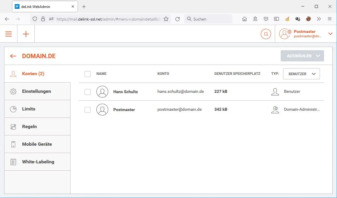 Liste der angelegten E-Mail-Accounts mit Auswahl-Checkboxen
